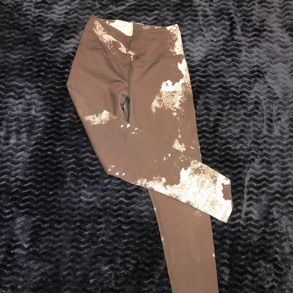 Nfinity splatter paint leggings